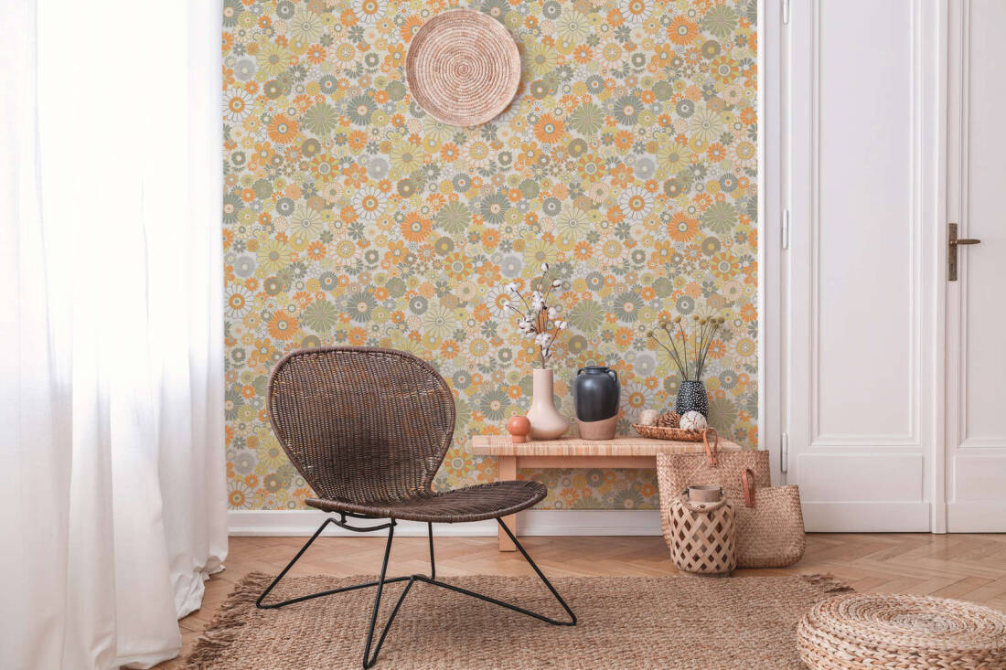 Retro Chic Floral Cream Green 39535-3 by AS Creations