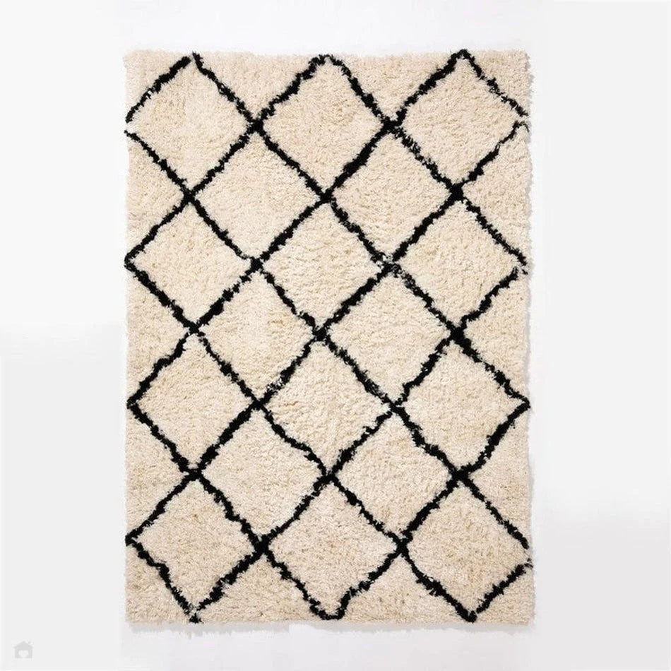 Tahira Shaggy Rug in Cream/Black Taupe by Esselle (DD)