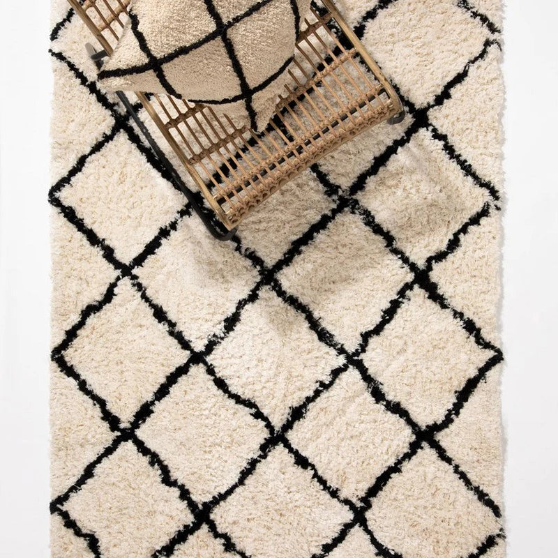 Tahira Shaggy Rug in Cream/Black Taupe by Esselle (DD)