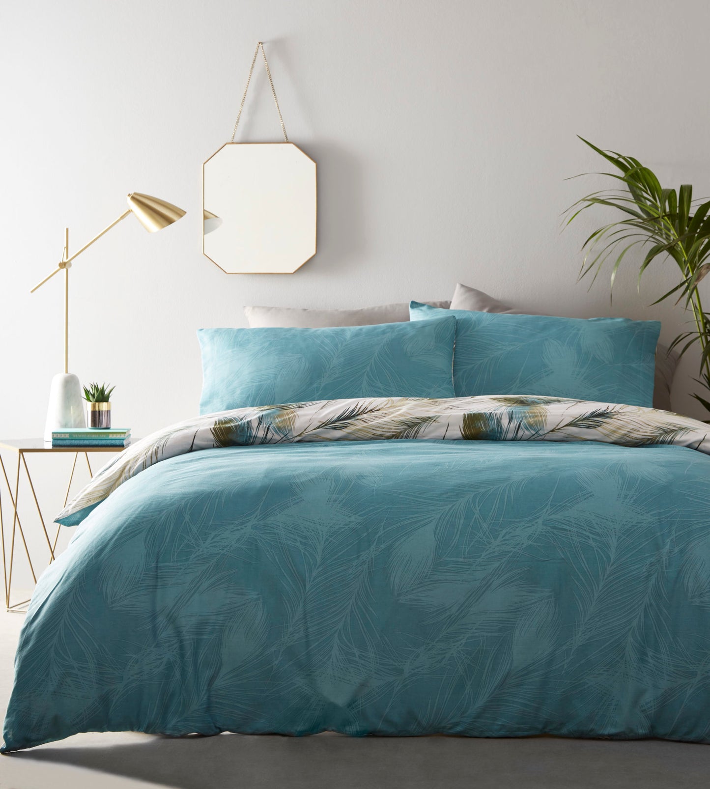 Feathers Teal Duvet Cover Set by Portfolio Home