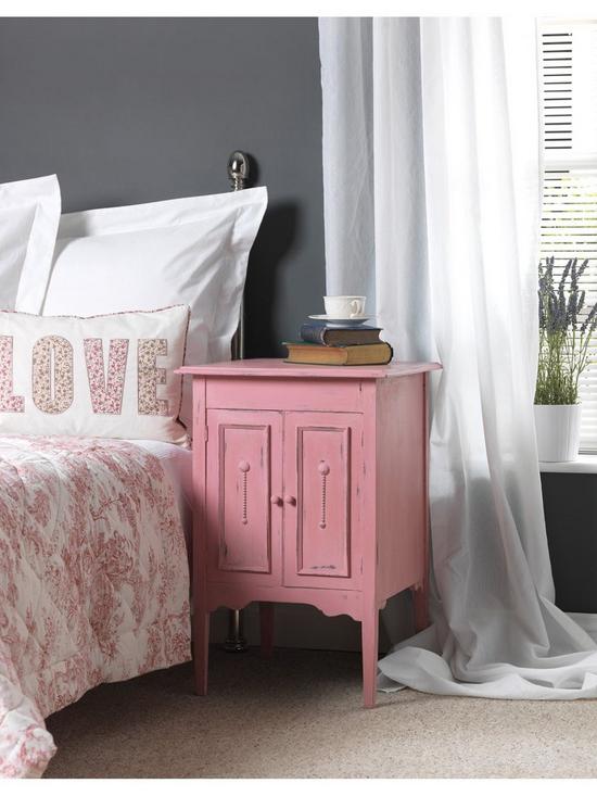 Rust-Oleum Chalky Finish Furniture Paint Dusky Pink