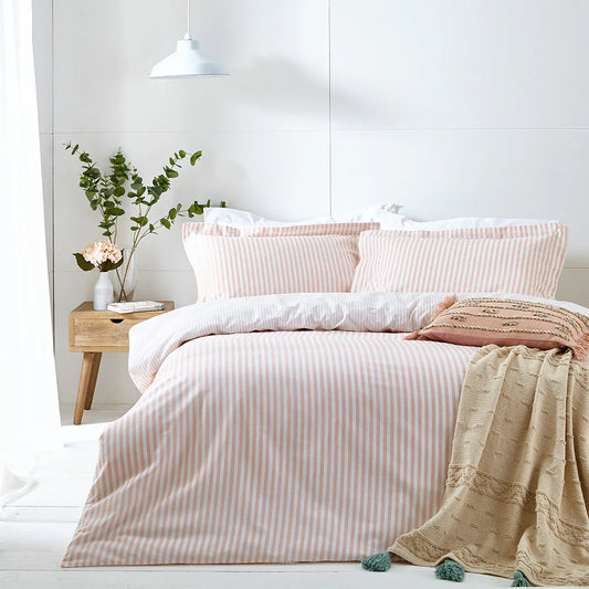 Hebden Reversible 100% Cotton Duvet Cover Set Blush by Yard