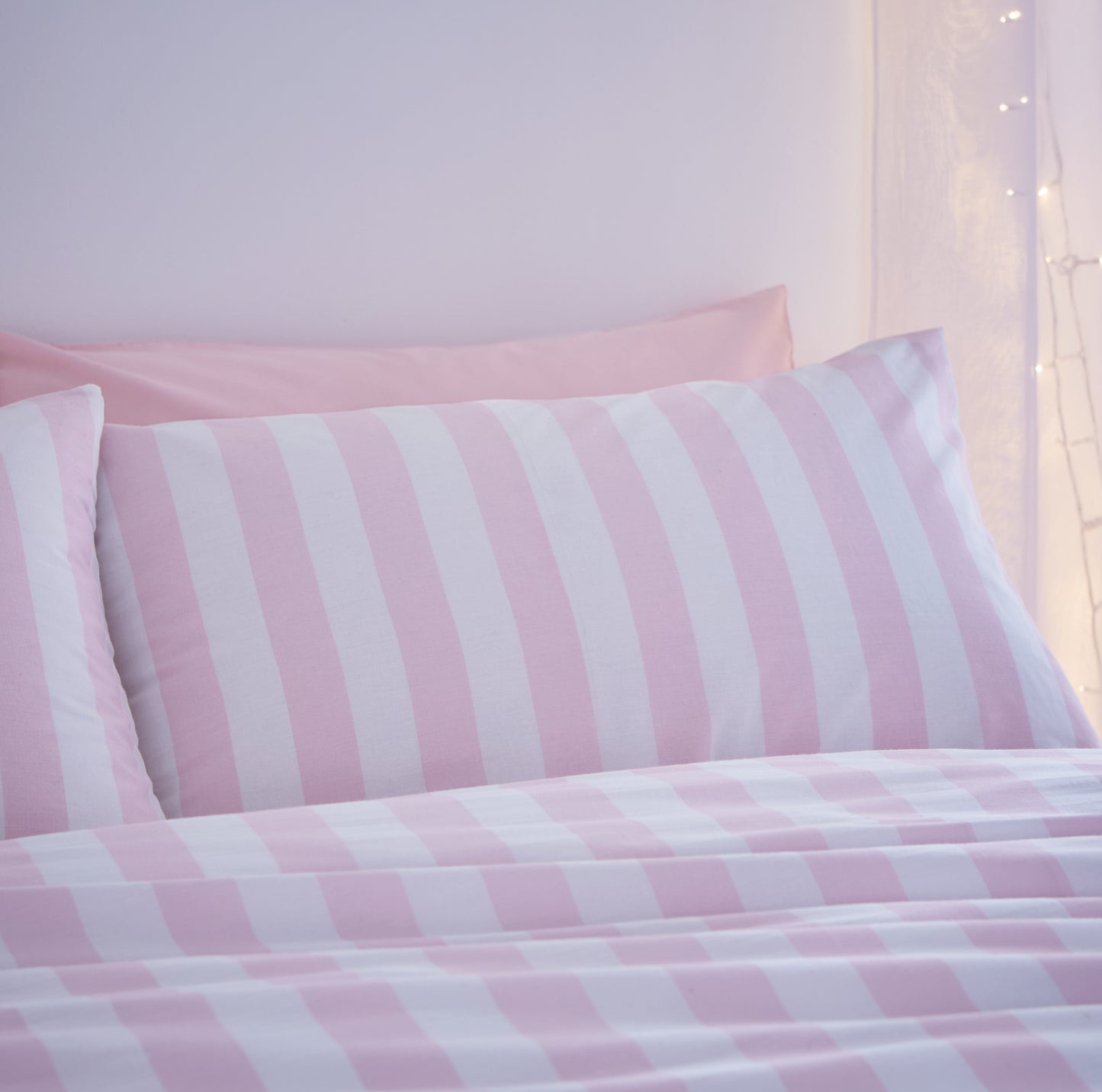 Stripe Tease White/Pink Duvet Cover Set by Sassy B