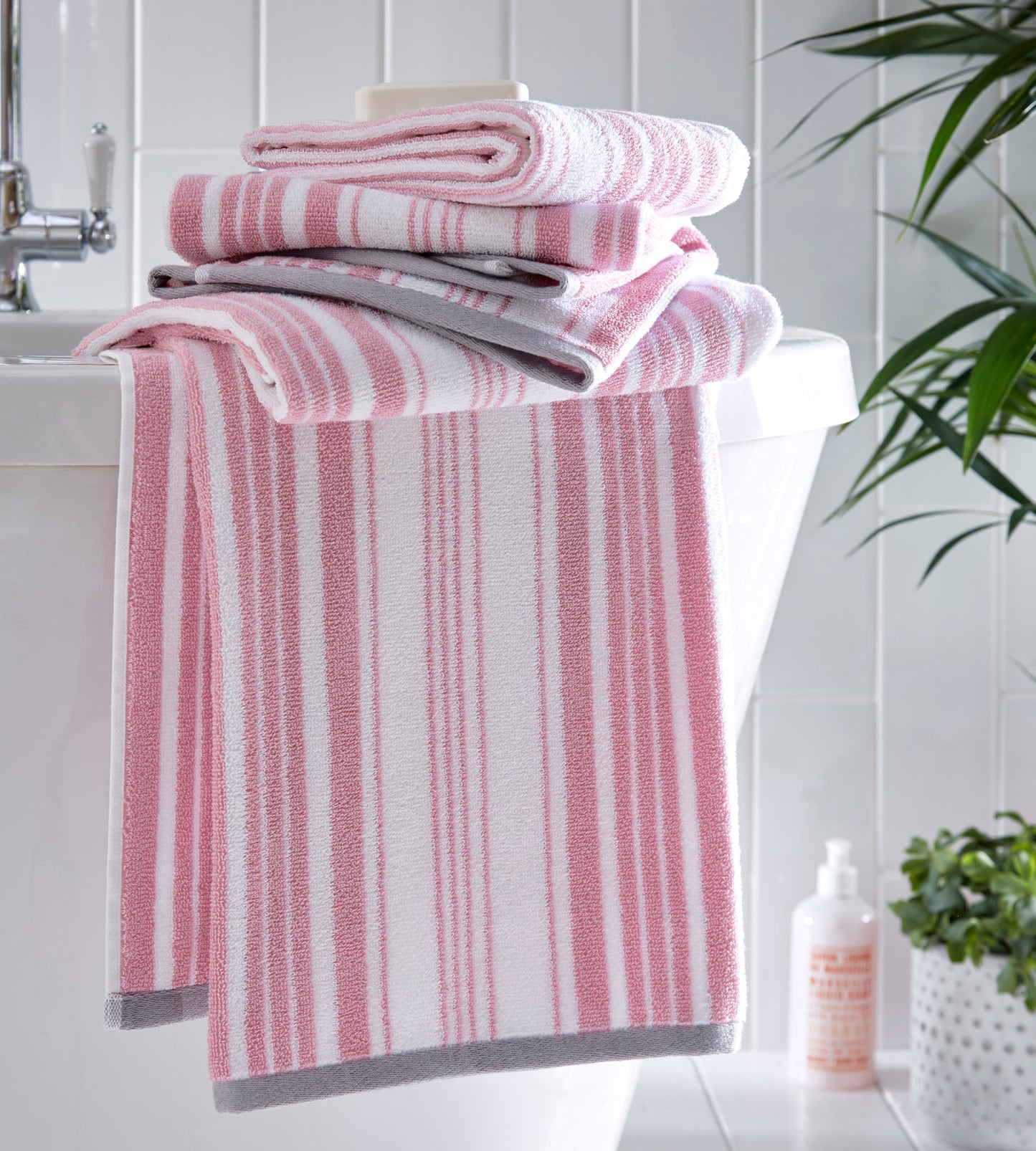 Regency Bathroom Towel Pink