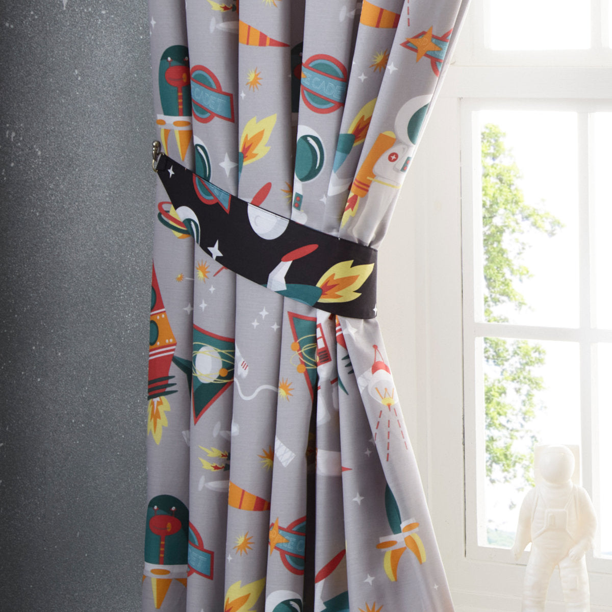 Kids Club Spaceman Duvet Set by Portfolio Home